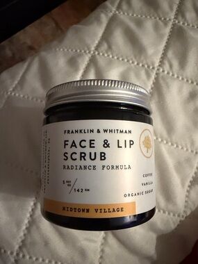 Franklin & Whitman Face and Lip Scrub Radiance Formula (New)